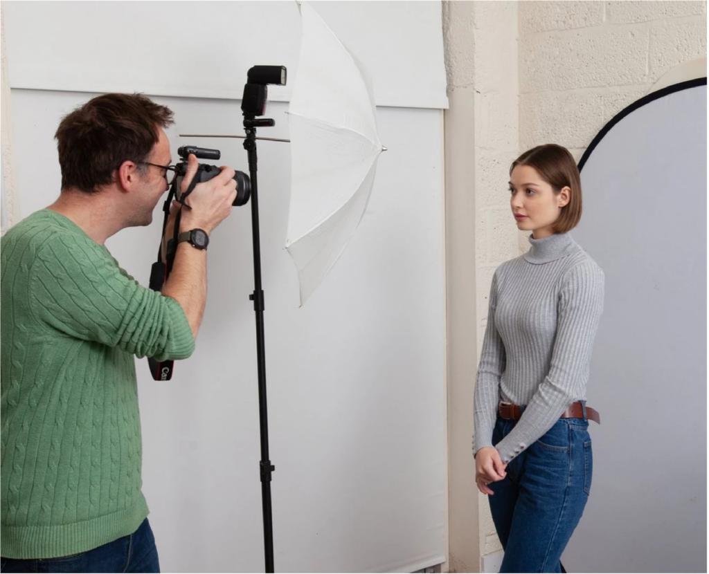Man doing a photoshoot of a woman